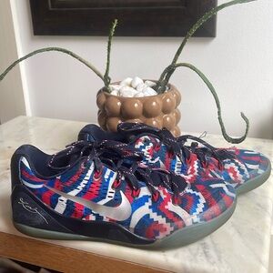 Men’s Size 8.5 Nike Kobe 9 Independence Day USA shoes